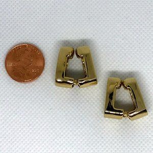 Vintage Gold Tone Cuff Clip On Earrings